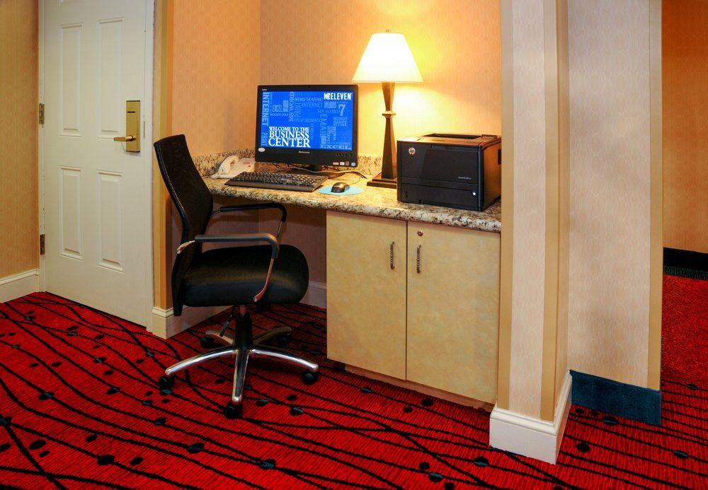 Residence Inn Colorado Springs North/Air Force Academy Экстерьер фото