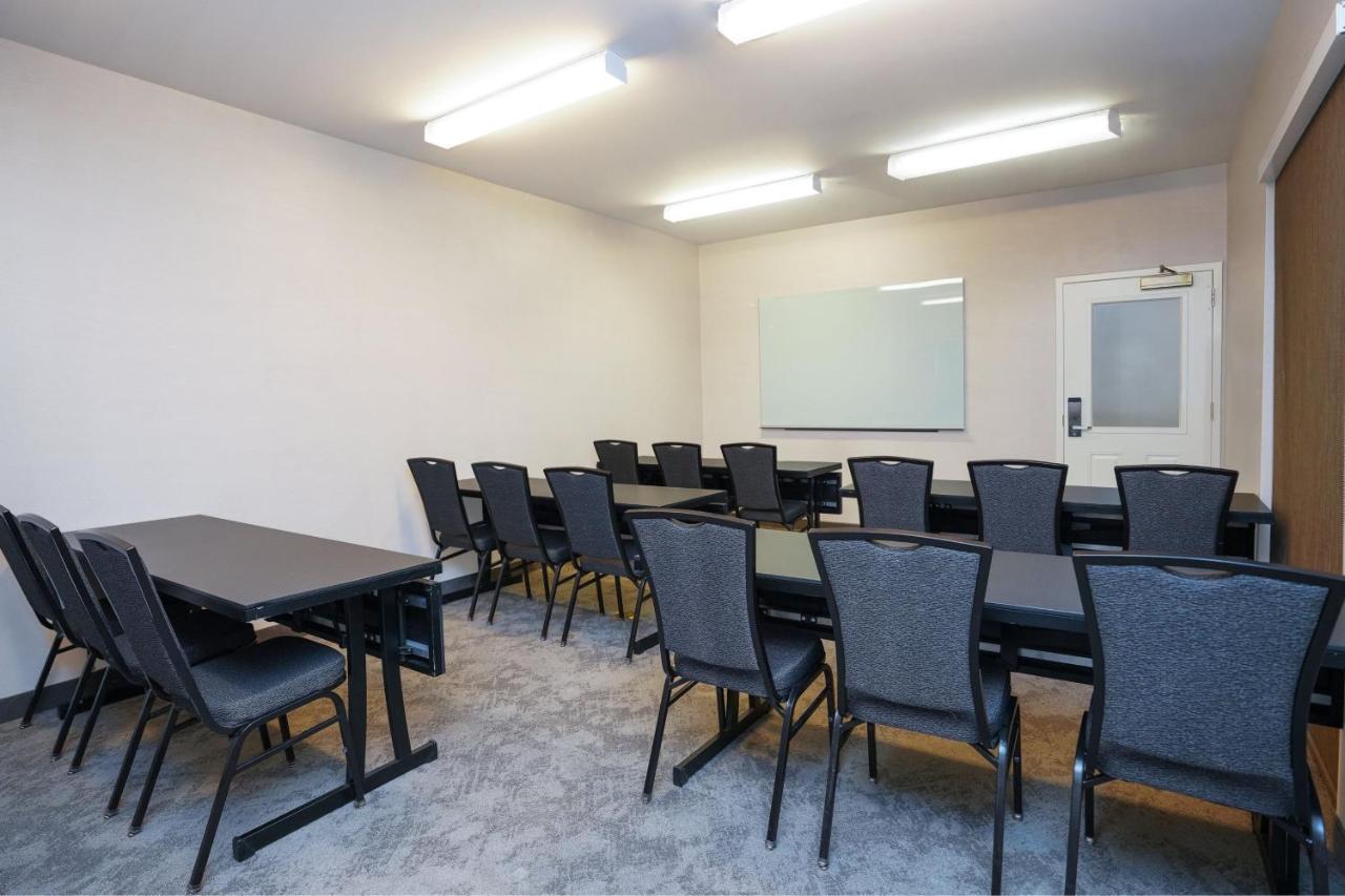 Residence Inn Colorado Springs North/Air Force Academy Экстерьер фото