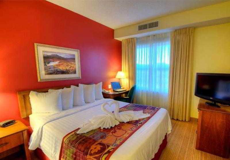 Residence Inn Colorado Springs North/Air Force Academy Экстерьер фото