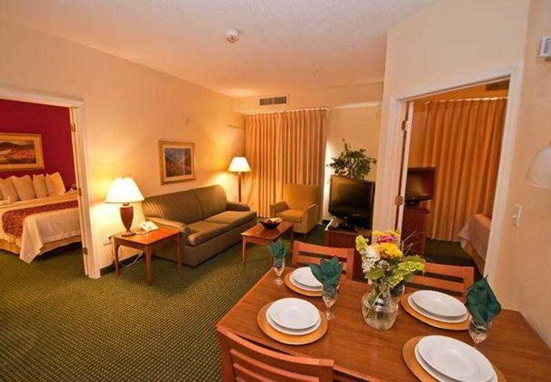 Residence Inn Colorado Springs North/Air Force Academy Экстерьер фото